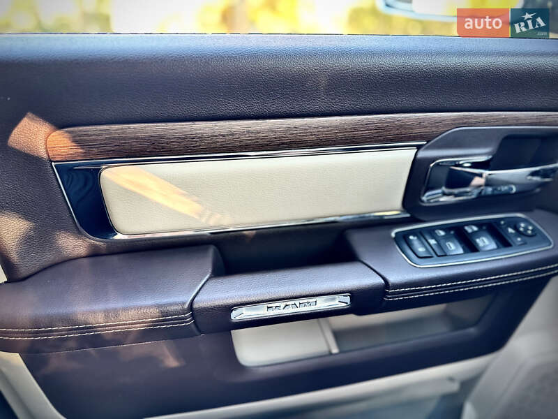 Пікап Dodge RAM 3500 2018 в Дніпрі фото 10 Пікап Dodge RAM 3500 2018 в Дніпрі