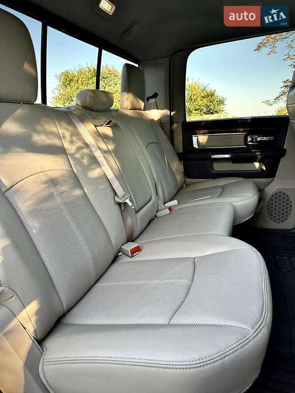 Пікап Dodge RAM 3500 2018 в Дніпрі фото 30 Пікап Dodge RAM 3500 2018 в Дніпрі