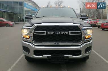 Пикап Dodge RAM 3500 2018 в Ивано-Франковске