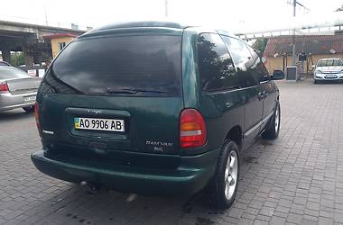 Минивэн Dodge Ram Van 1998 в 
