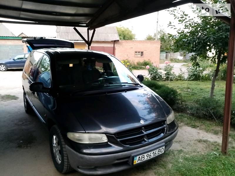 Dodge Ram Van