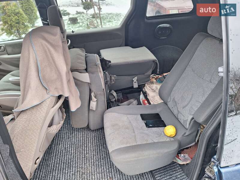 Мінівен Dodge Ram Van 2002 в Переяславі