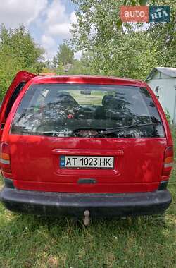 Минивэн Dodge Ram Van 2001 в Ивано-Франковске