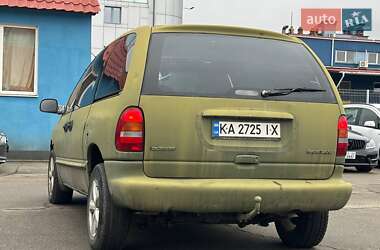 Мінівен Dodge Ram Van 2000 в Києві