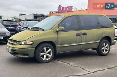 Мінівен Dodge Ram Van 2000 в Києві