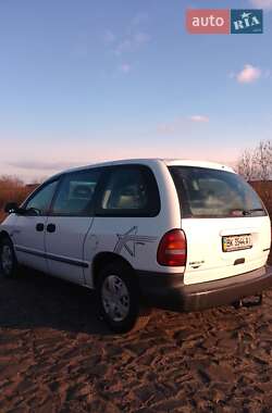 Минивэн Dodge Ram Van 2000 в 
