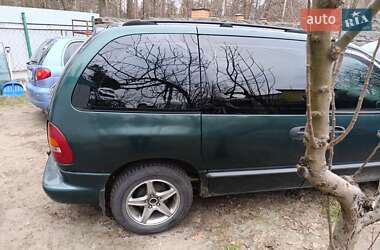 Минивэн Dodge Ram Van 1998 в 