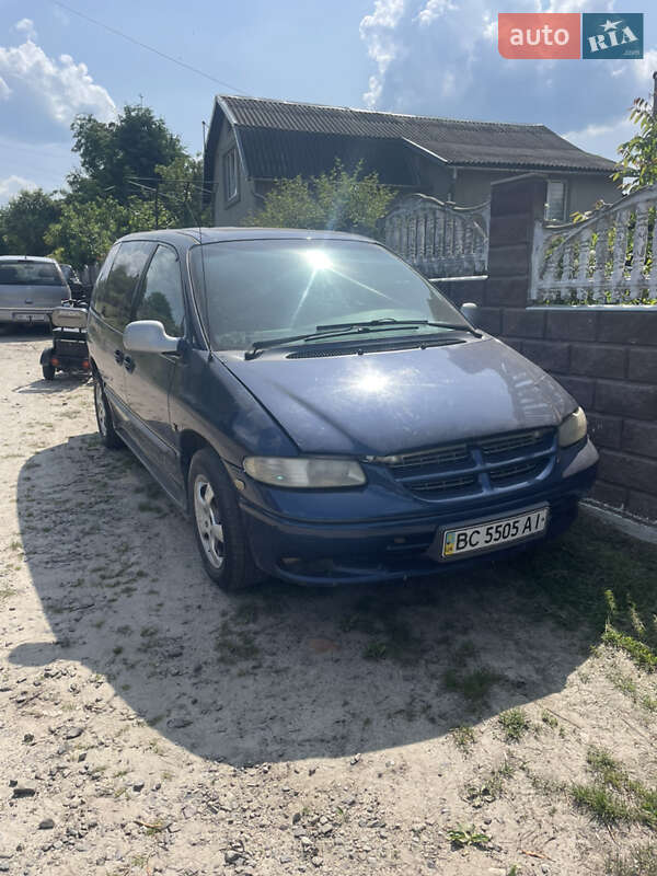 Минивэн Dodge Ram Van 2000 в 