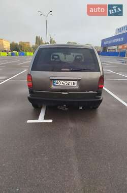Минивэн Dodge Ram Van 2000 в 
