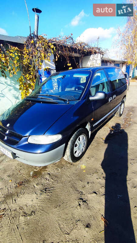 Минивэн Dodge Ram Van 1998 в Нетешине