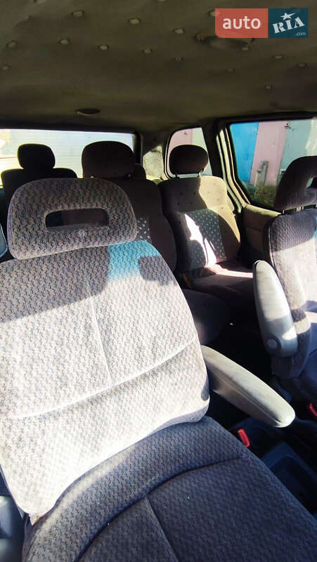 Минивэн Dodge Ram Van 1998 в Нетешине