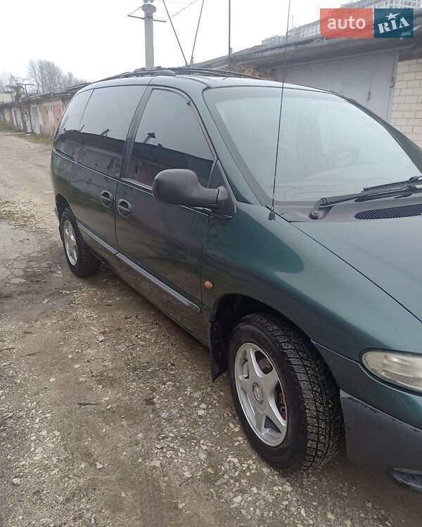 Минивэн Dodge Ram Van 1998 в Тернополе