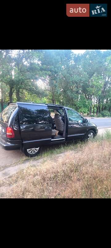 Минивэн Dodge Ram Van 1999 в Харькове