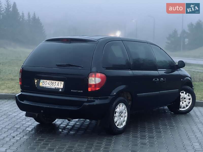 Мінівен Dodge Ram Van 2005 в Тернополі