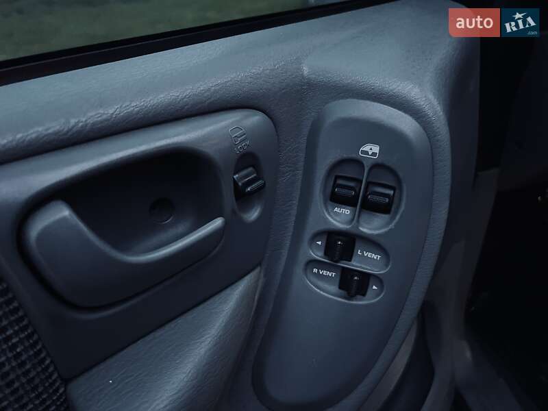 Мінівен Dodge Ram Van 2005 в Тернополі