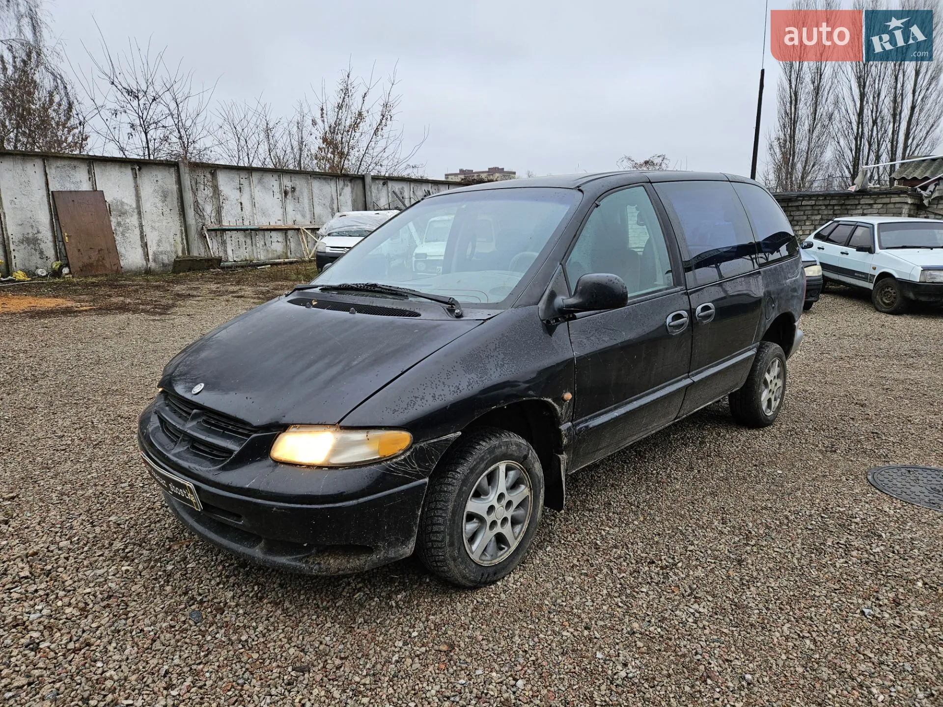 Dodge Ram Van 1998