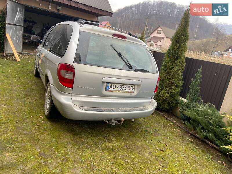 Мінівен Dodge Ram Van 2003 в Мукачевому