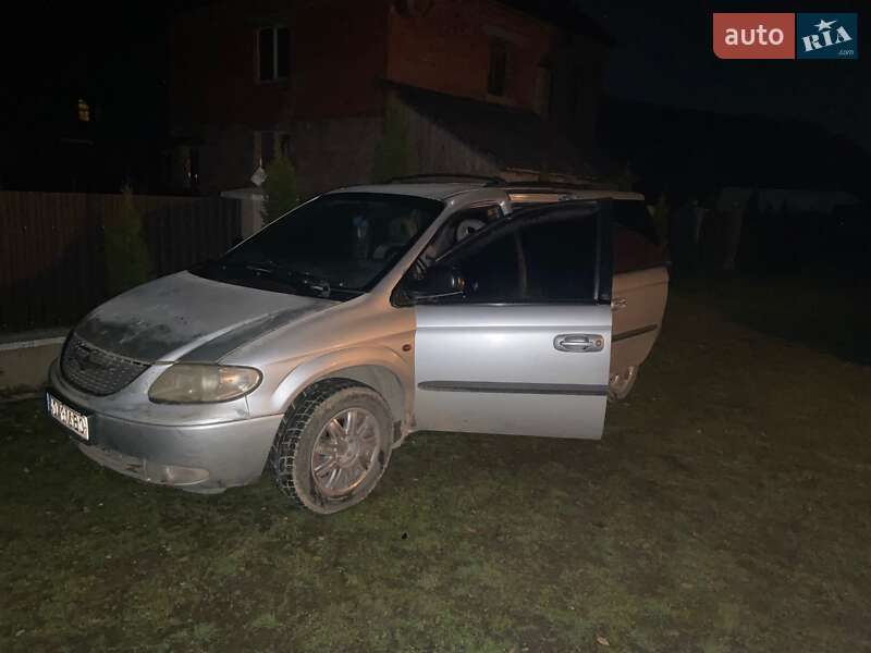 Мінівен Dodge Ram Van 2003 в Мукачевому