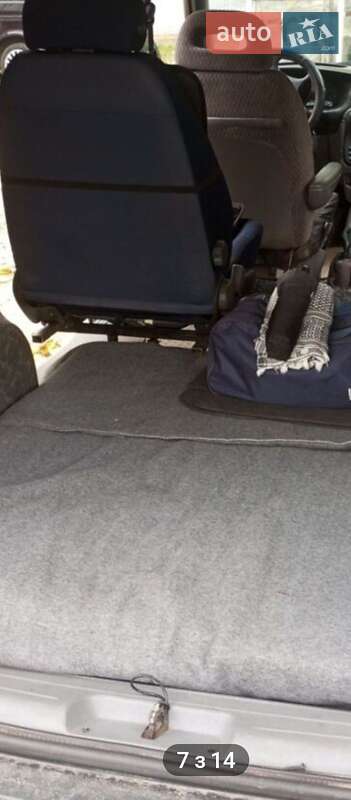 Мінівен Dodge Ram Van 2000 в Чернігові