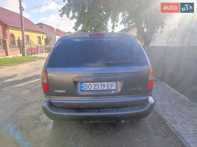 Минивэн Dodge Ram Van 2003 в Гусятине
