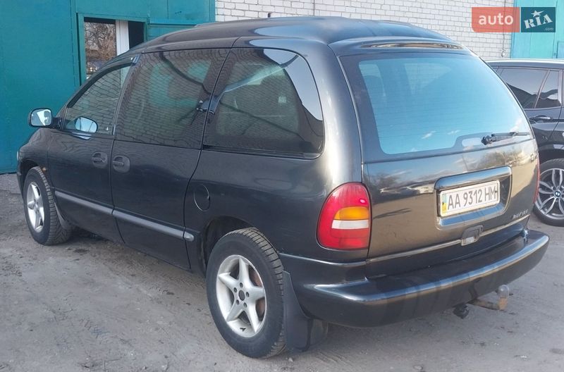 Минивэн Dodge Ram Van 1998 в Киеве фото 3 Минивэн Dodge Ram Van 1998 в Киеве