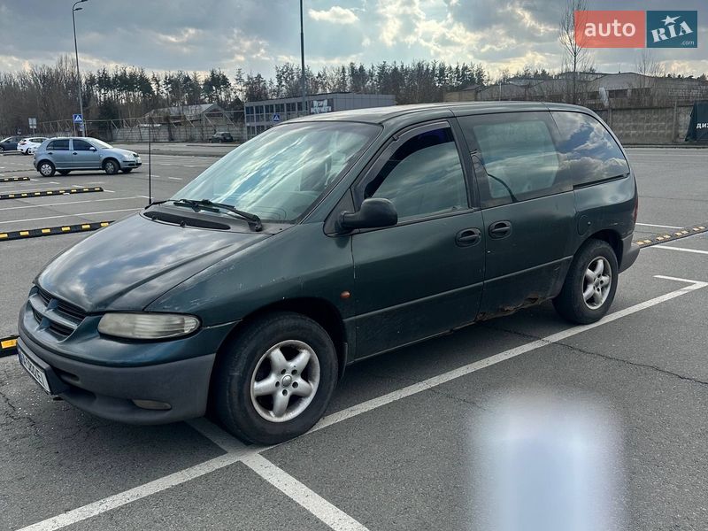 Минивэн Dodge Ram Van 2000 в Киеве фото 5 Минивэн Dodge Ram Van 2000 в Киеве