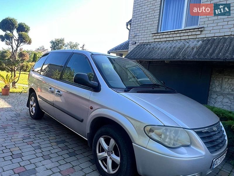 Минивэн Dodge Ram Van 2005 в Любомле