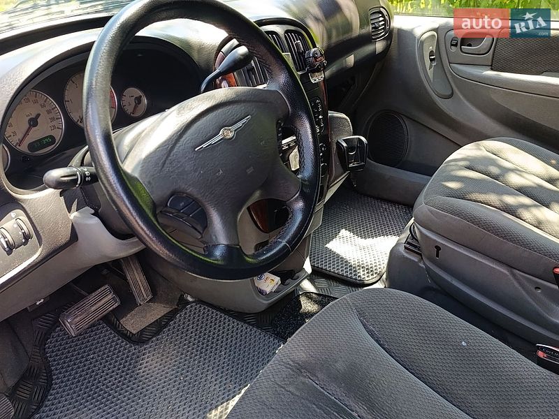 Минивэн Dodge Ram Van 2005 в Любомле