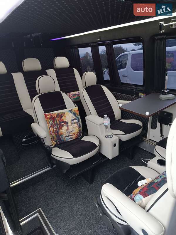 Дом на колесах Dodge Sprinter 2004 в Киеве фото 9 Дом на колесах Dodge Sprinter 2004 в Киеве