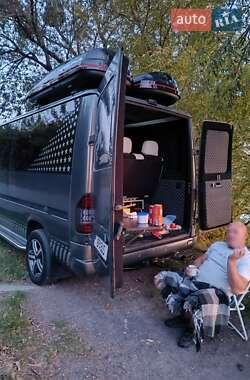 Дом на колесах Dodge Sprinter 2004 в 