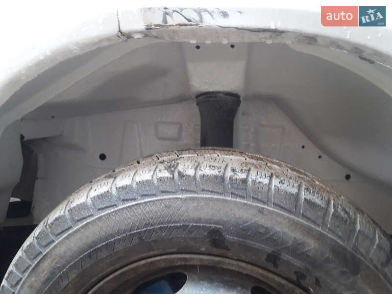 Грузовой фургон Dodge Sprinter 2006 в Львове