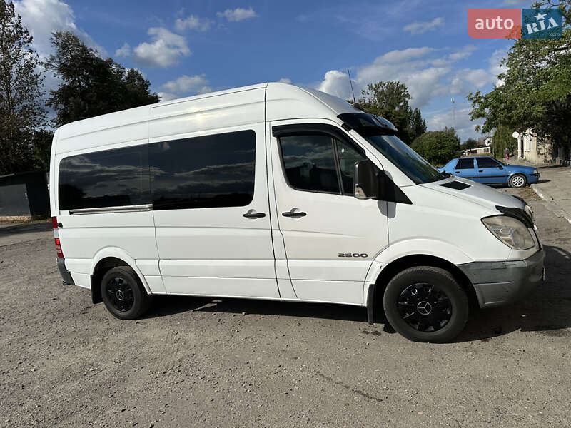 Минивэн Dodge Sprinter 2007 в Рава-Русской