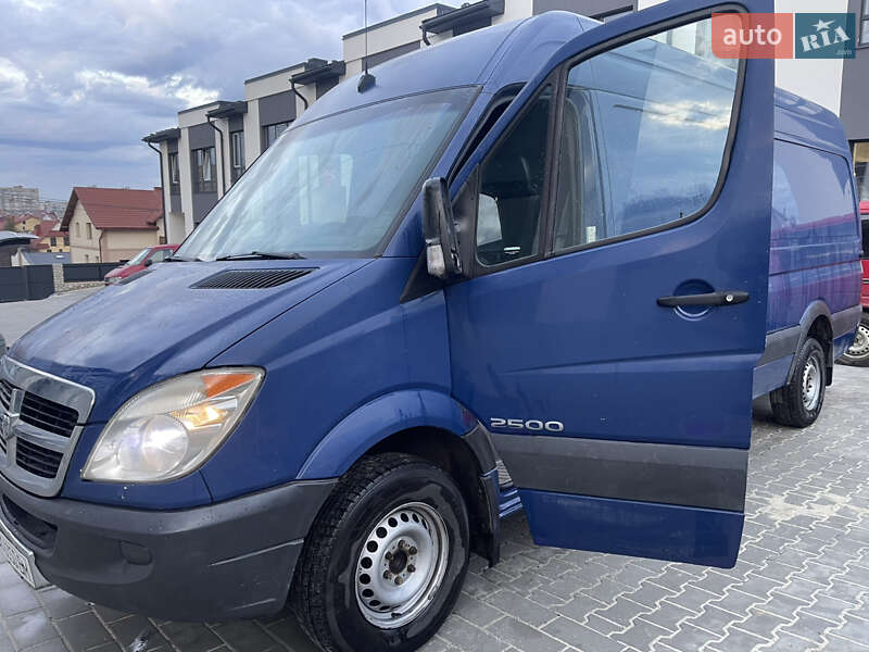 Грузовой фургон Dodge Sprinter 2007 в Тернополе фото 10 Грузовой фургон Dodge Sprinter 2007 в Тернополе