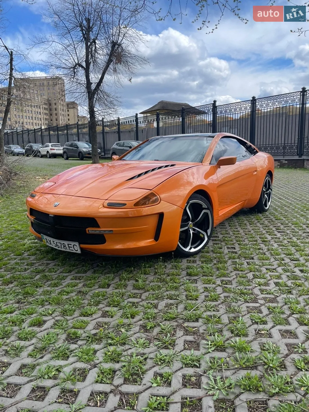 Dodge Stealth 1992 VIN JB3XE74CXNY061766 фото оголошення 3 з 14