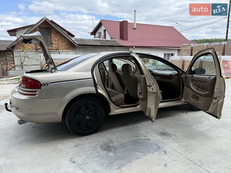 Седан Dodge Stratus 2001 в Теребовле