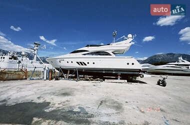 Моторная яхта Dominator 68 2009 в Киеве