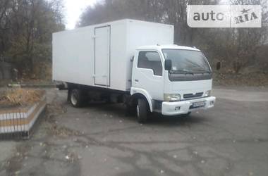 Грузовой фургон Dongfeng DF-40 2007 в Кривом Роге