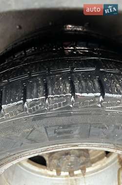 Грузовой фургон Dongfeng DF-47 2005 в 