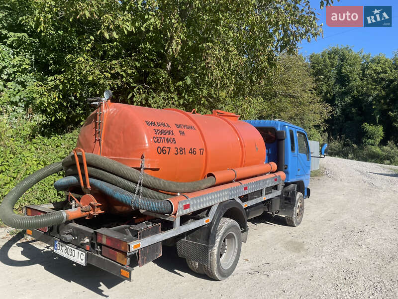 Машина ассенизатор (вакуумная) Dongfeng DFA 1044 2006 в Каменец-Подольском