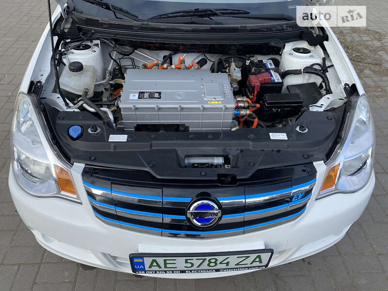 Седан Dongfeng E11K 2018 в Дніпрі