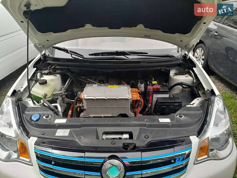 Седан Dongfeng E11K 2019 в Киеве