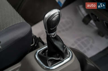 Вантажний фургон Dongfeng EM26 2022 в 