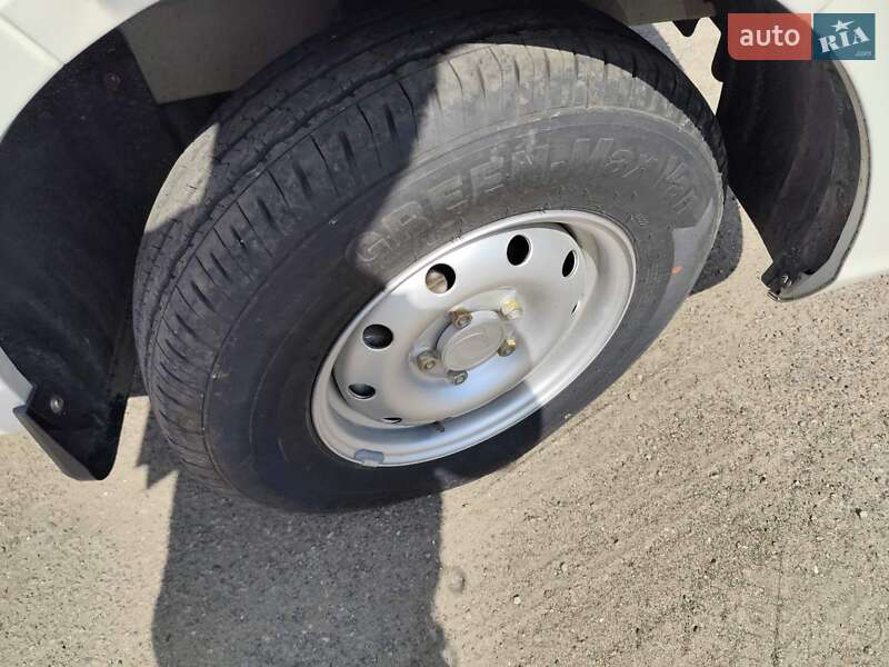 Грузовой фургон Dongfeng EM26 2022 в Киеве