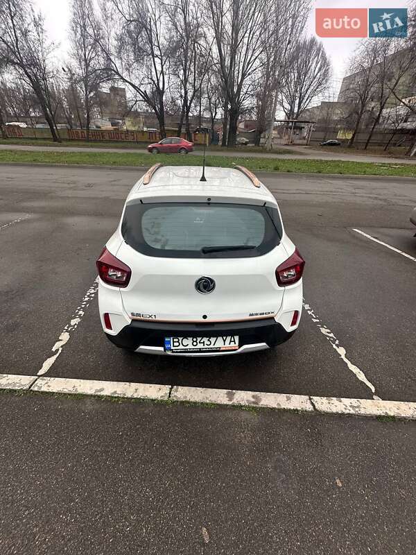 Хетчбек Dongfeng EX-1 2022 в Дніпрі
