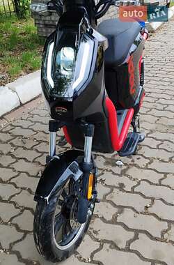 Скутер Doohan iTank 2023 в 