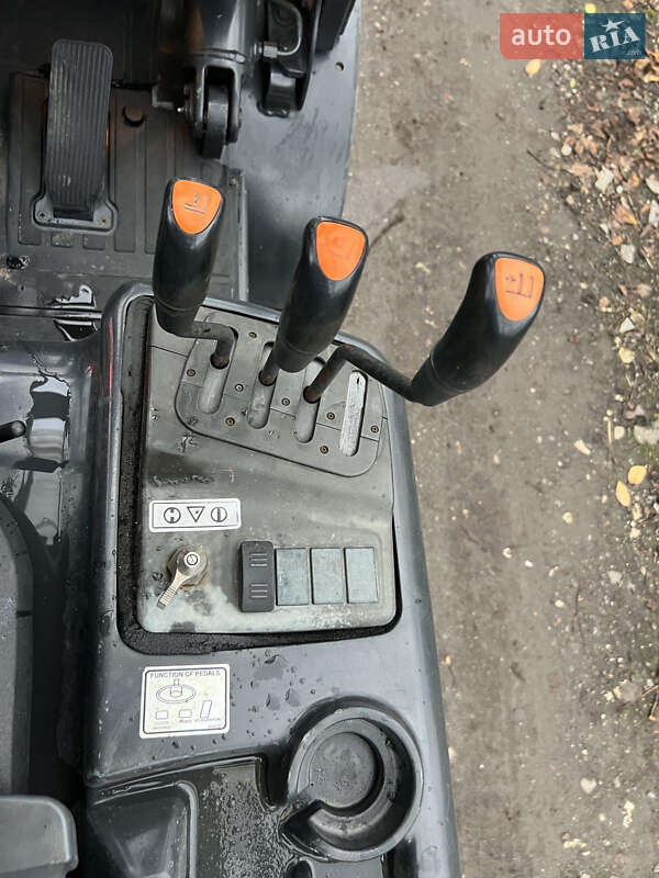 Вилочний навантажувач Doosan 255 LC-V 2014 в Тернополі фото 27 Вилочний навантажувач Doosan 255 LC-V 2014 в Тернополі