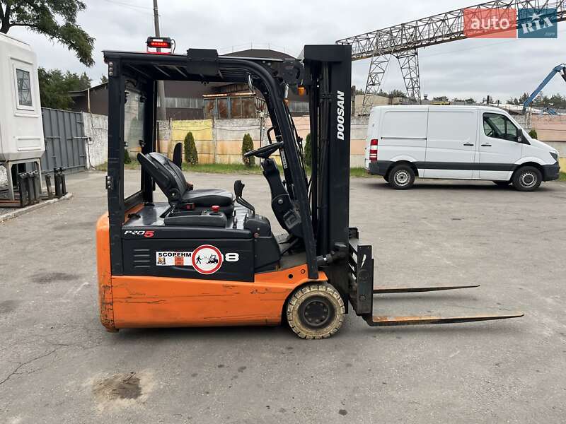 Вилочний навантажувач Doosan B18T 2014 в Києві
