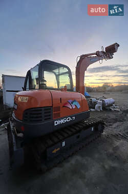 Экскаватор погрузчик Doosan D 2010 в Глыбокой