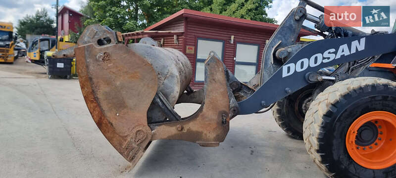 Фронтальный погрузчик Doosan DL 2020 в Одессе фото 12 Фронтальный погрузчик Doosan DL 2020 в Одессе
