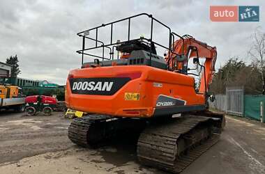 Гусеничный экскаватор Doosan DX 225LC-3 2020 в Киеве